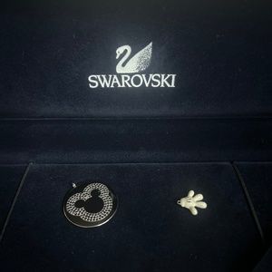 Swarovski x Disney pendants